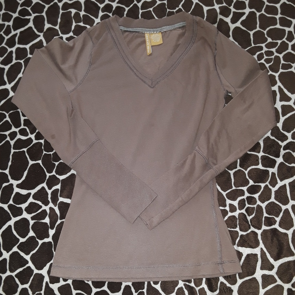 Girls long sleeve tshirt